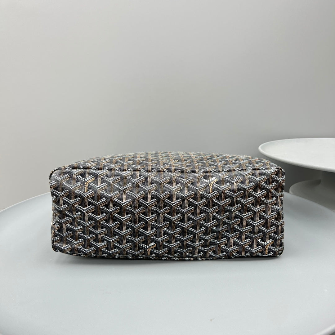 Goyard Boheme Hobo Bag