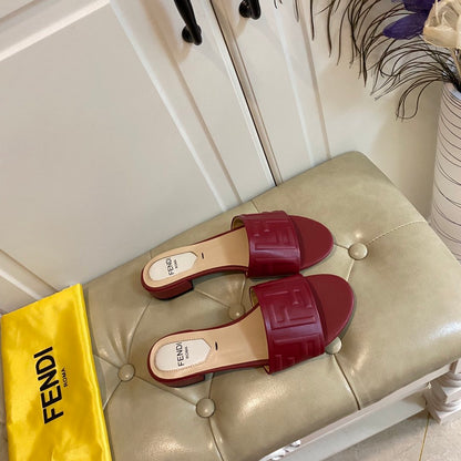 Fendi Signature Slides