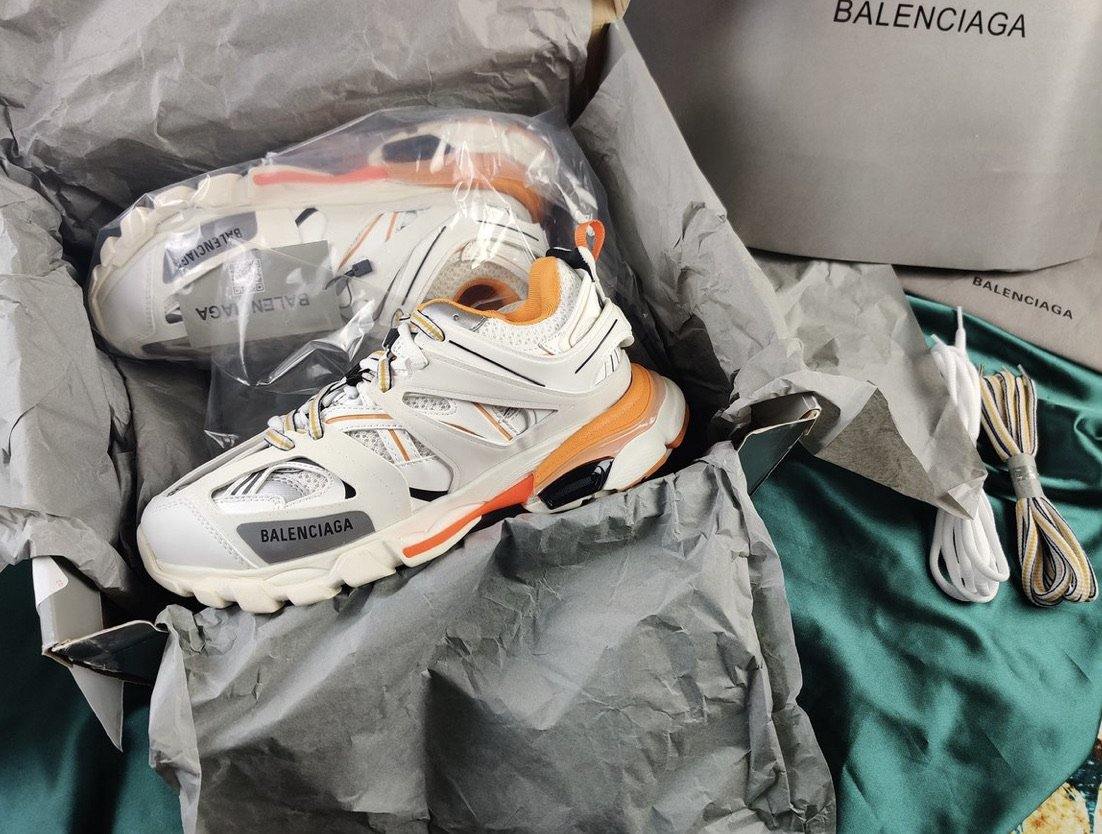 Balenciaga Track.2 Trainers