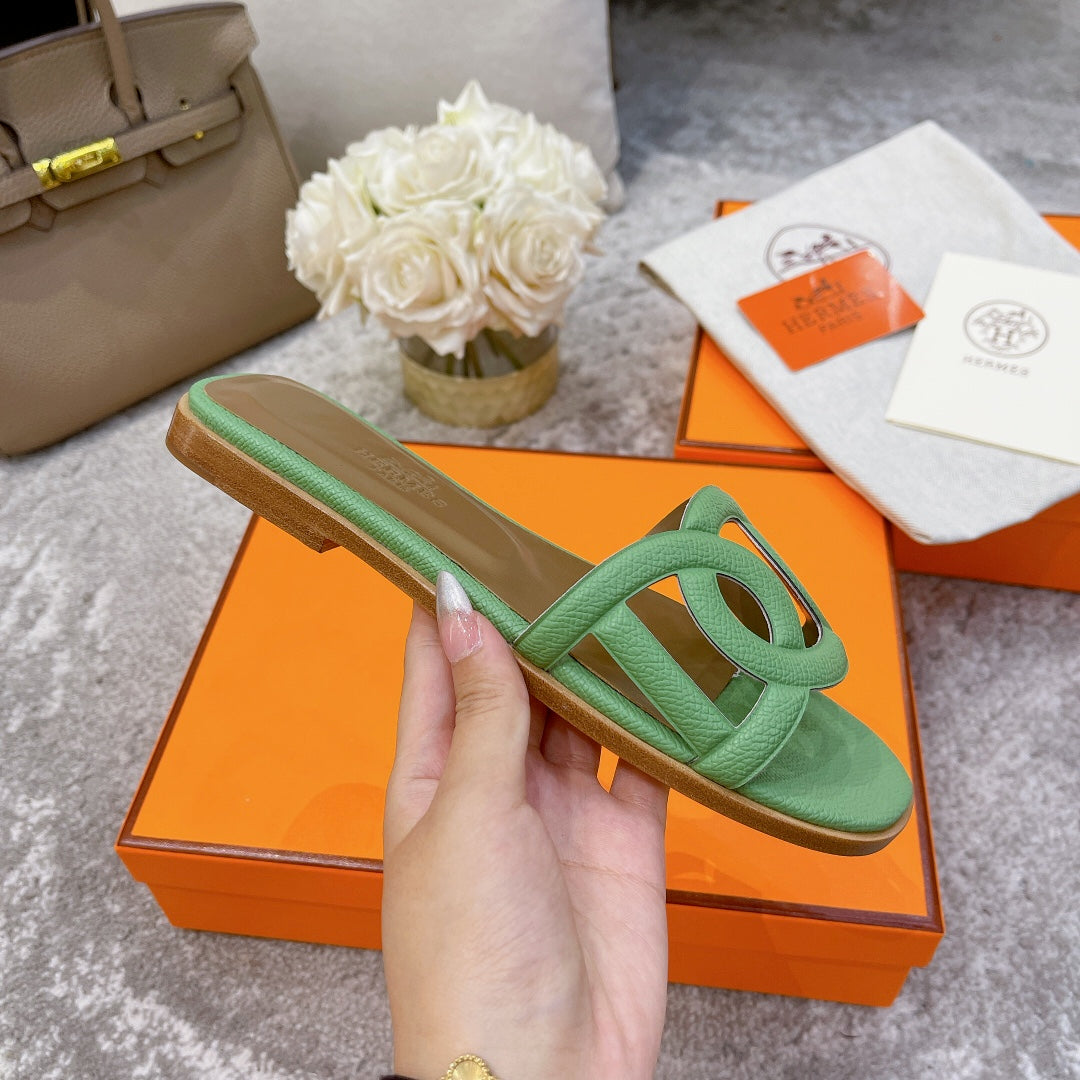 Hermes Aloha Sandal