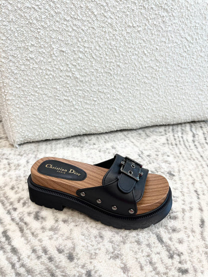 Christian Dior Diorquake Strap Slide