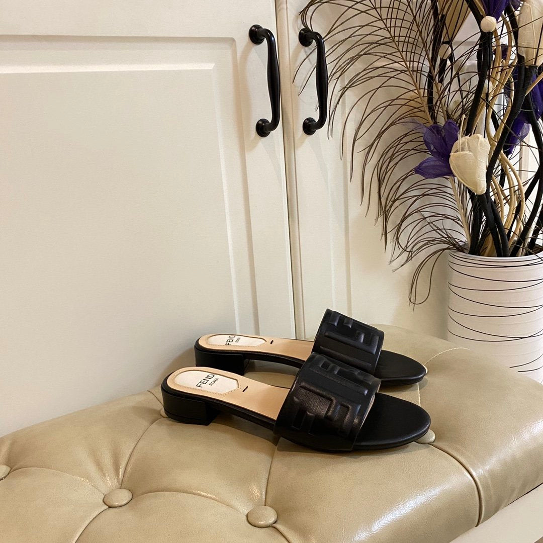 Fendi Signature Slides