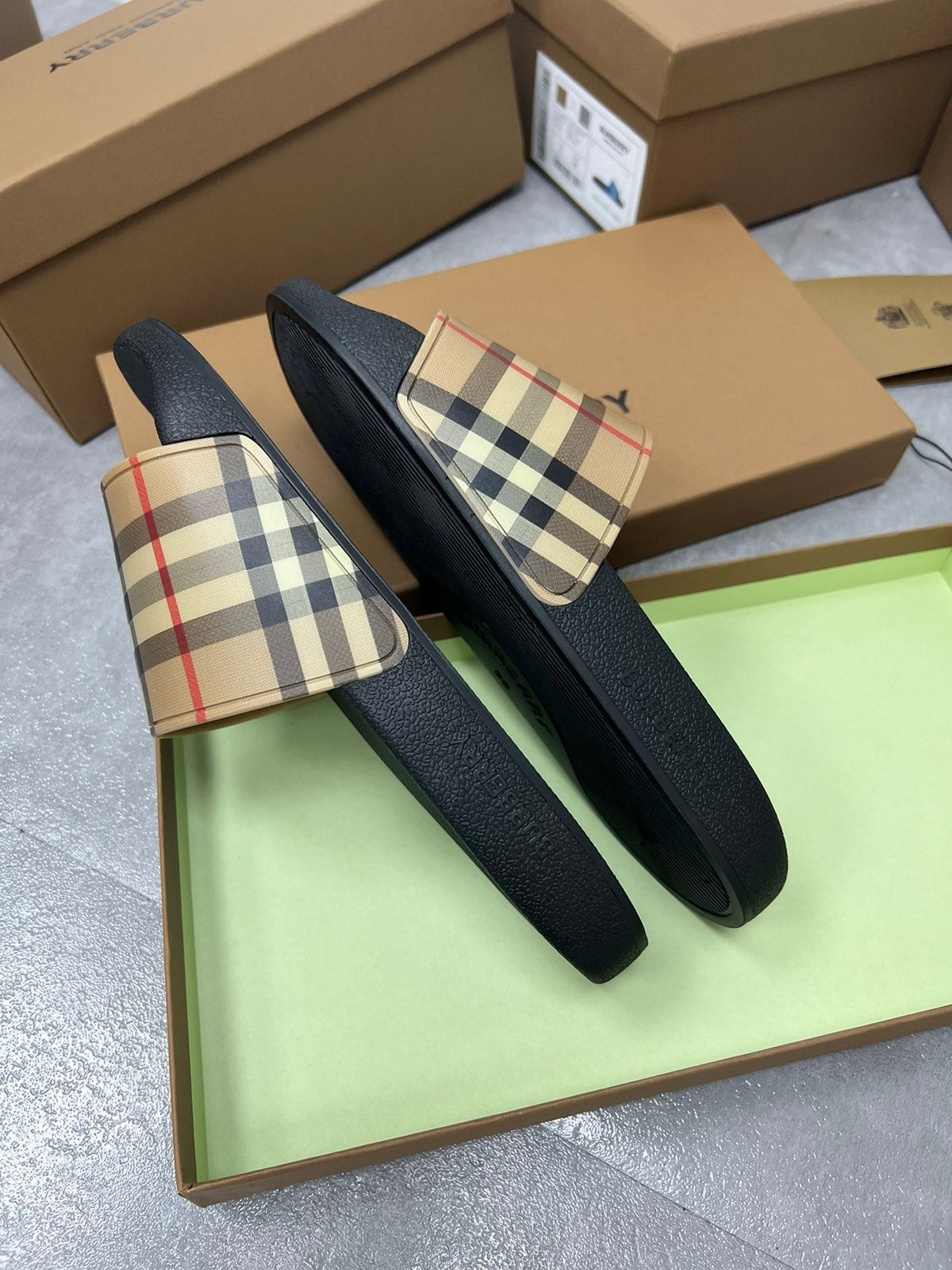 Burberry Men Slides