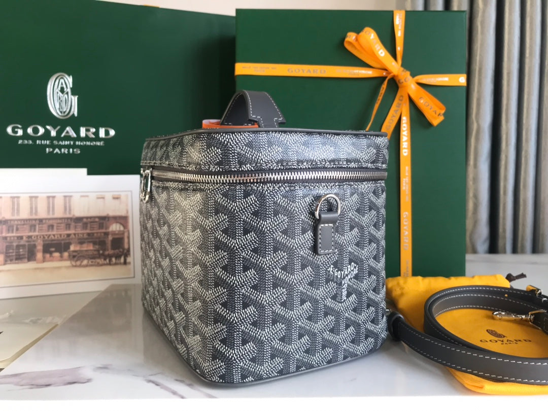 Goyard Muse Vanity Case Bag