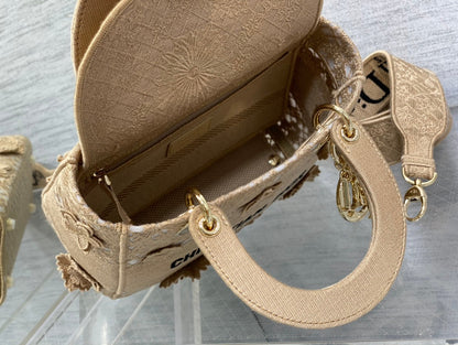 Christian Dior Medium Lady D-Lite Bag