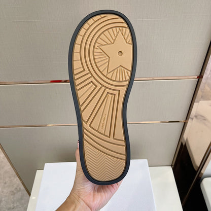 Christian Dior D Freeway  Sneakers