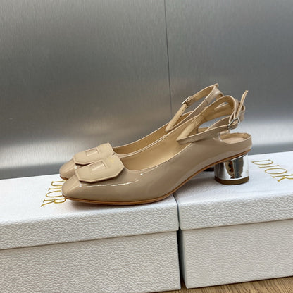 Christian Dior Day Pump