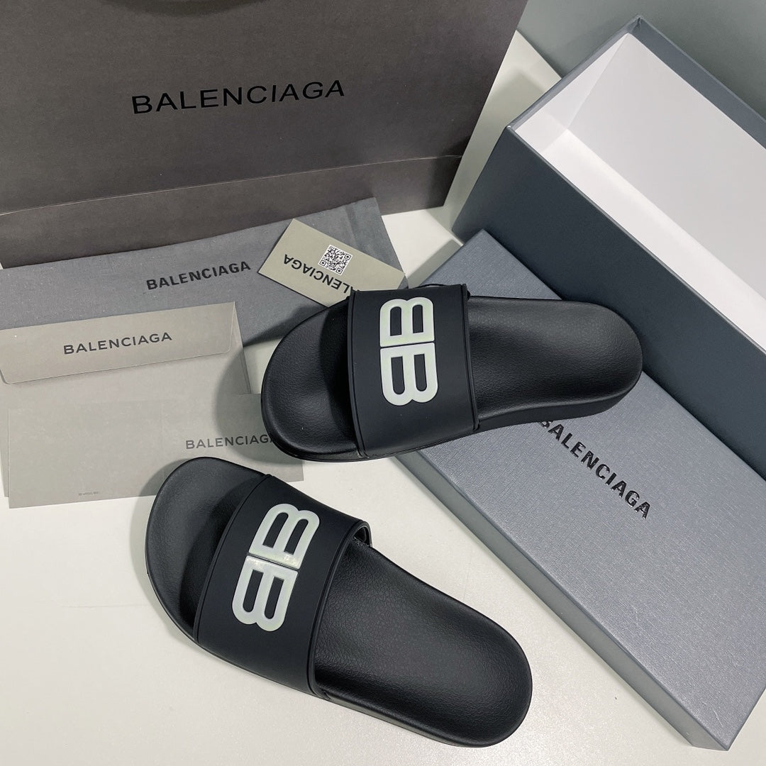 Balenciaga  Men Slides