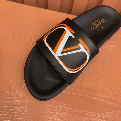 Valentino Slides
