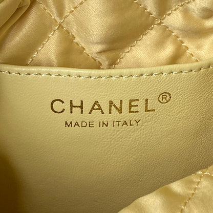 Chanel 22 Mini HandBag