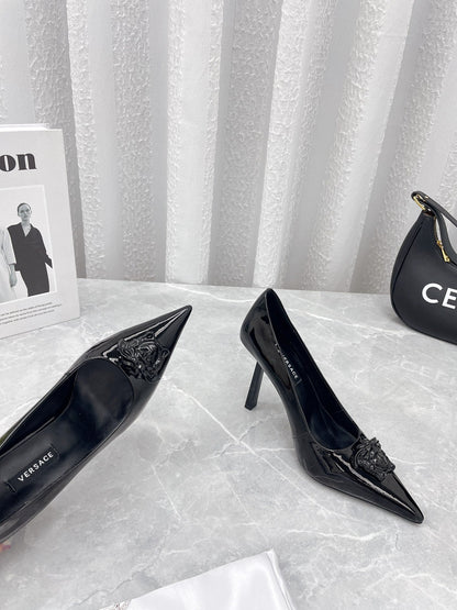 Versace  La Medusa Naplak Pumps