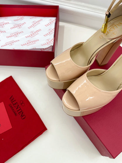 VALENTINO GARAVANI TAN-GO PLATFORM PATENT LEATHER SANDAL 155MM