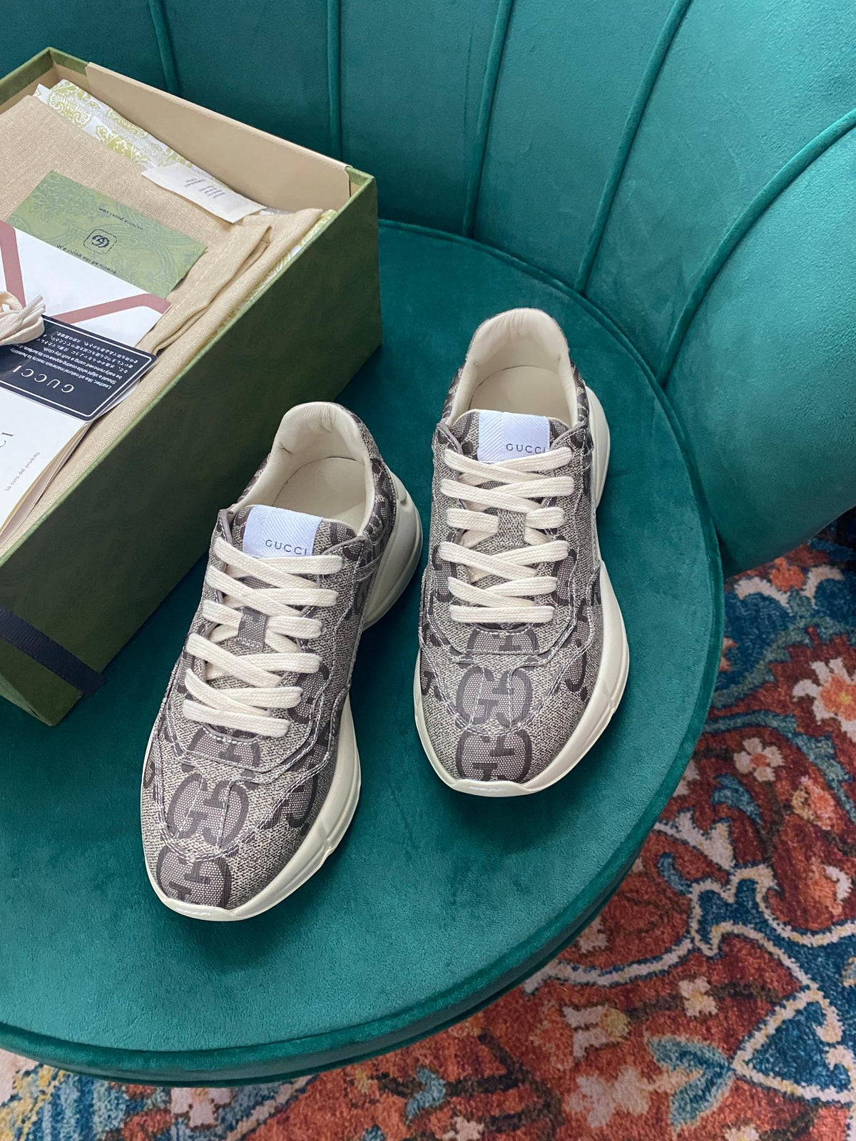 Gucci  100 Rhyton Sneakers
