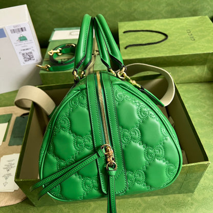 Gucci GG Matelasse Leather Medium Bag