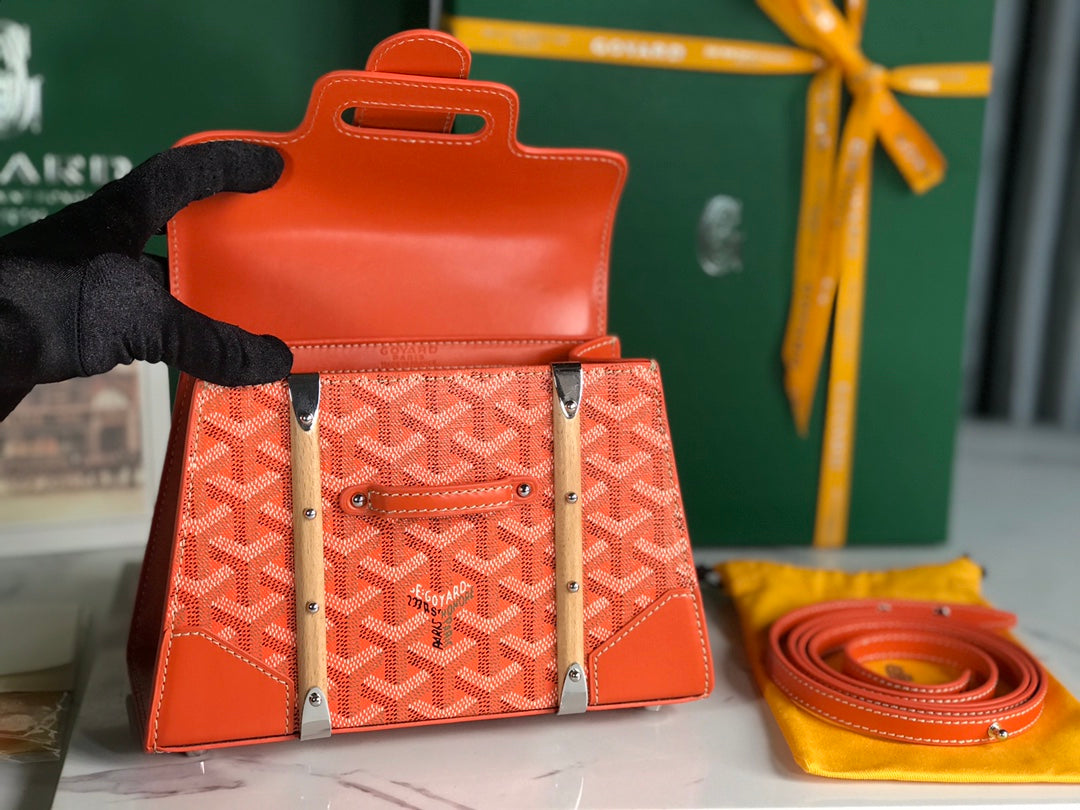 Goyard Mini Structure Saigon Bag