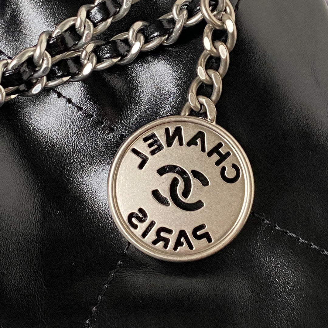 Chanel 22 Mini HandBag