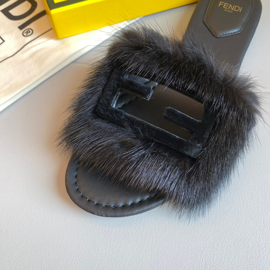 Fendi Signature Slides