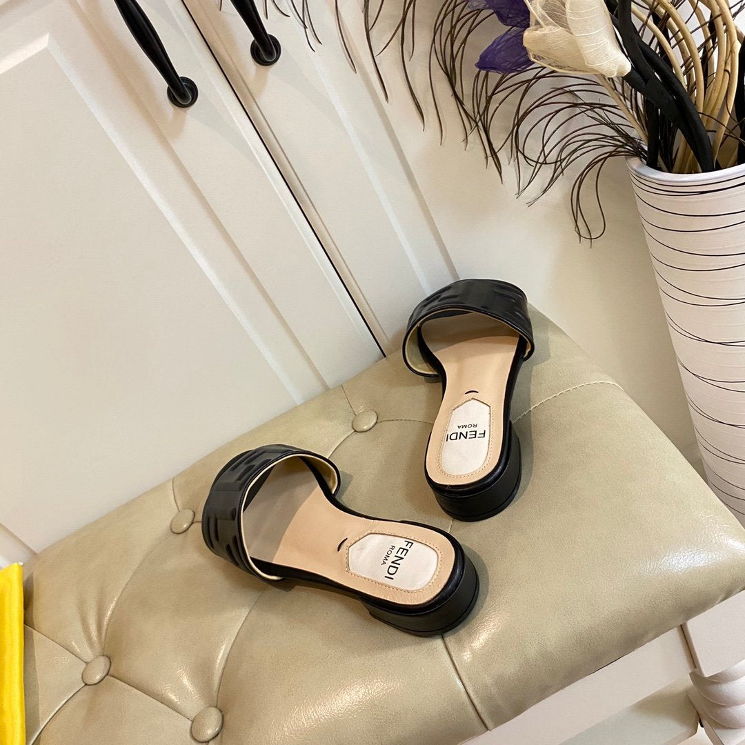 Fendi Signature Slides