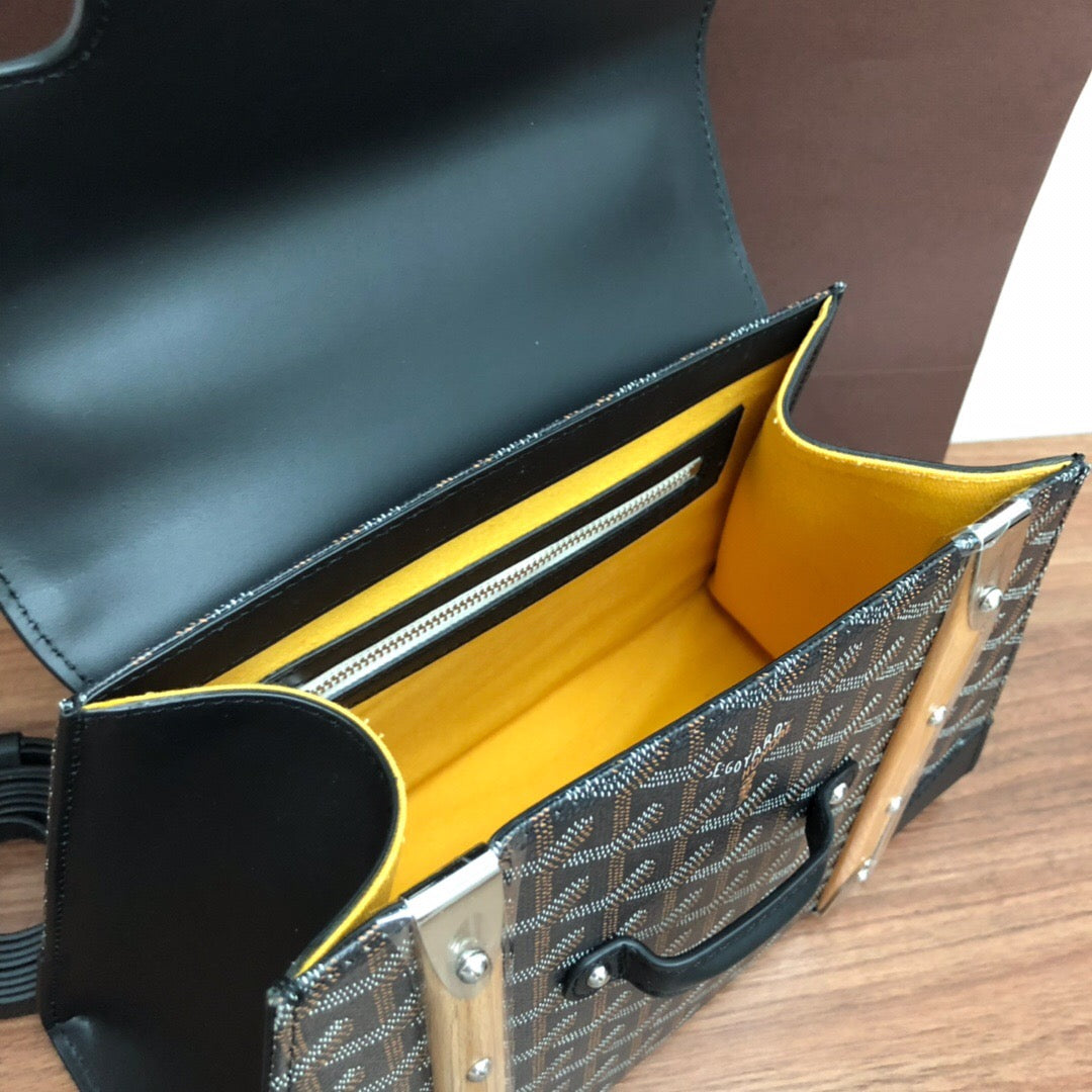 Goyard Mini Structure Saigon Bag