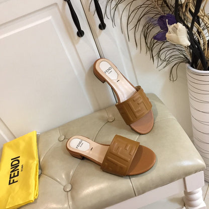 Fendi Signature Slides