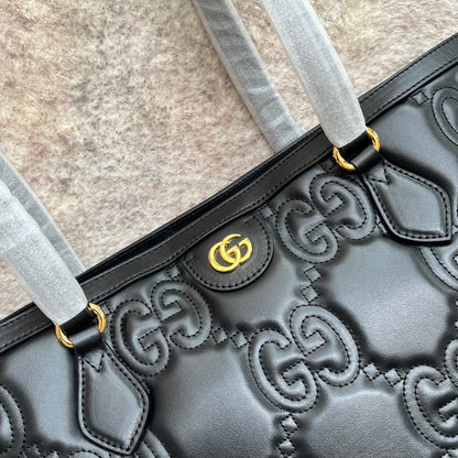 Gucci GG Matelasse Leather Medium Tote Bag