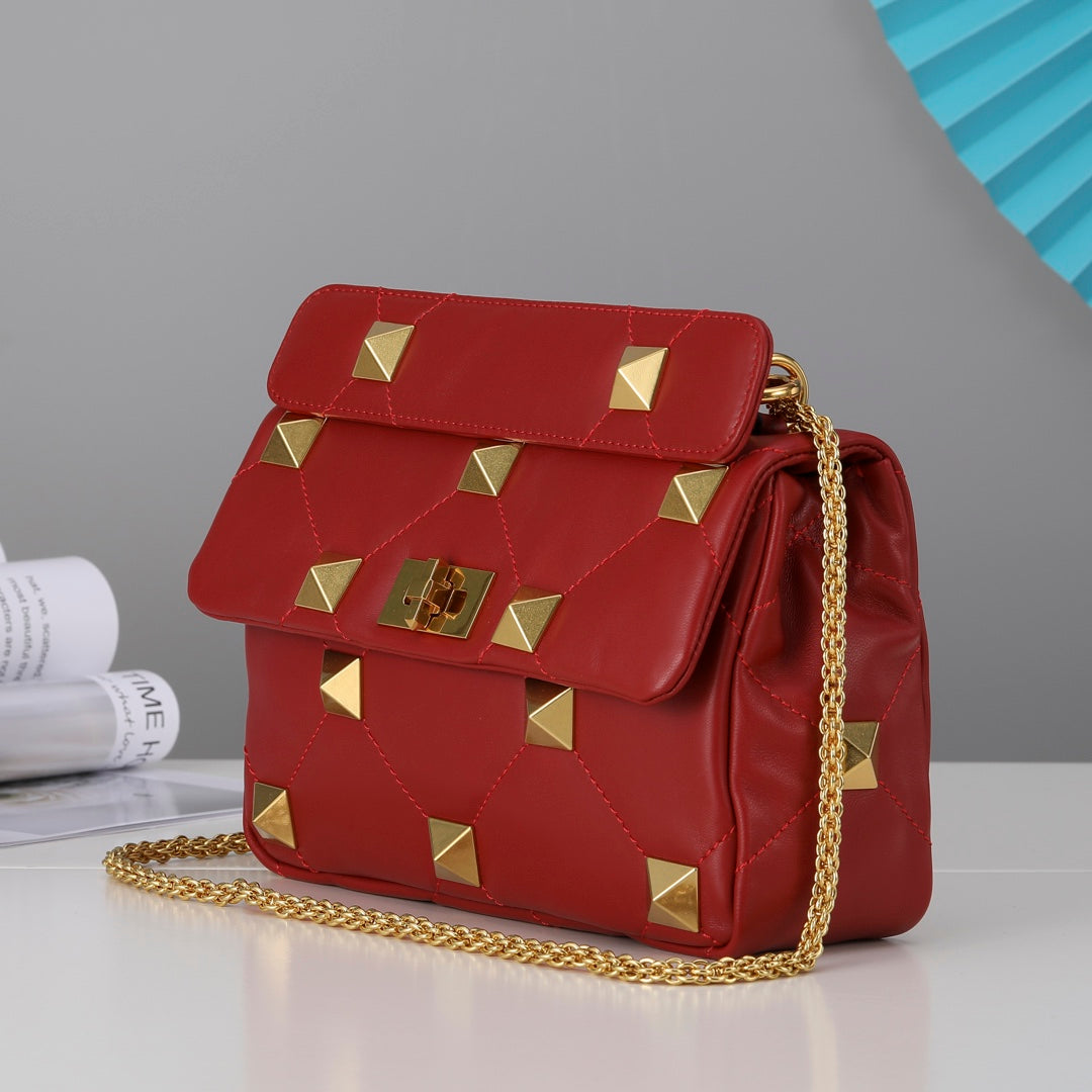 Valentino Garavani Medium Roman Stud The Shoulder Bag In Nappa With Chain