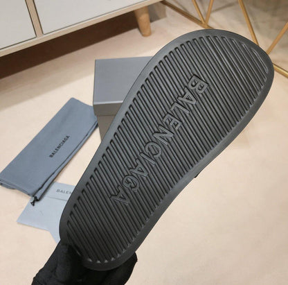 Balenciaga Slide