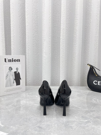 Versace  La Medusa Naplak Pumps