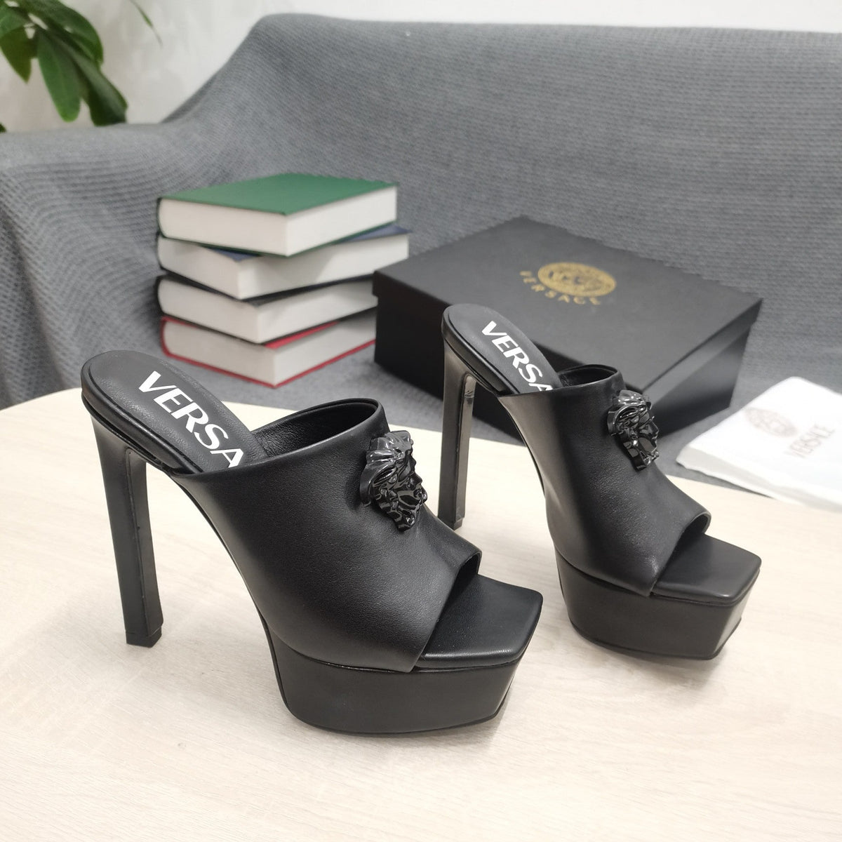 Versace LA MEDUSA PLATFORM MULES