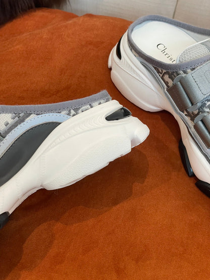 Christian Dior D Wander Sneakers