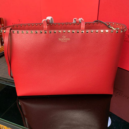 Valentino Garavani Rockstud Calfskin Grainy Tote Bag