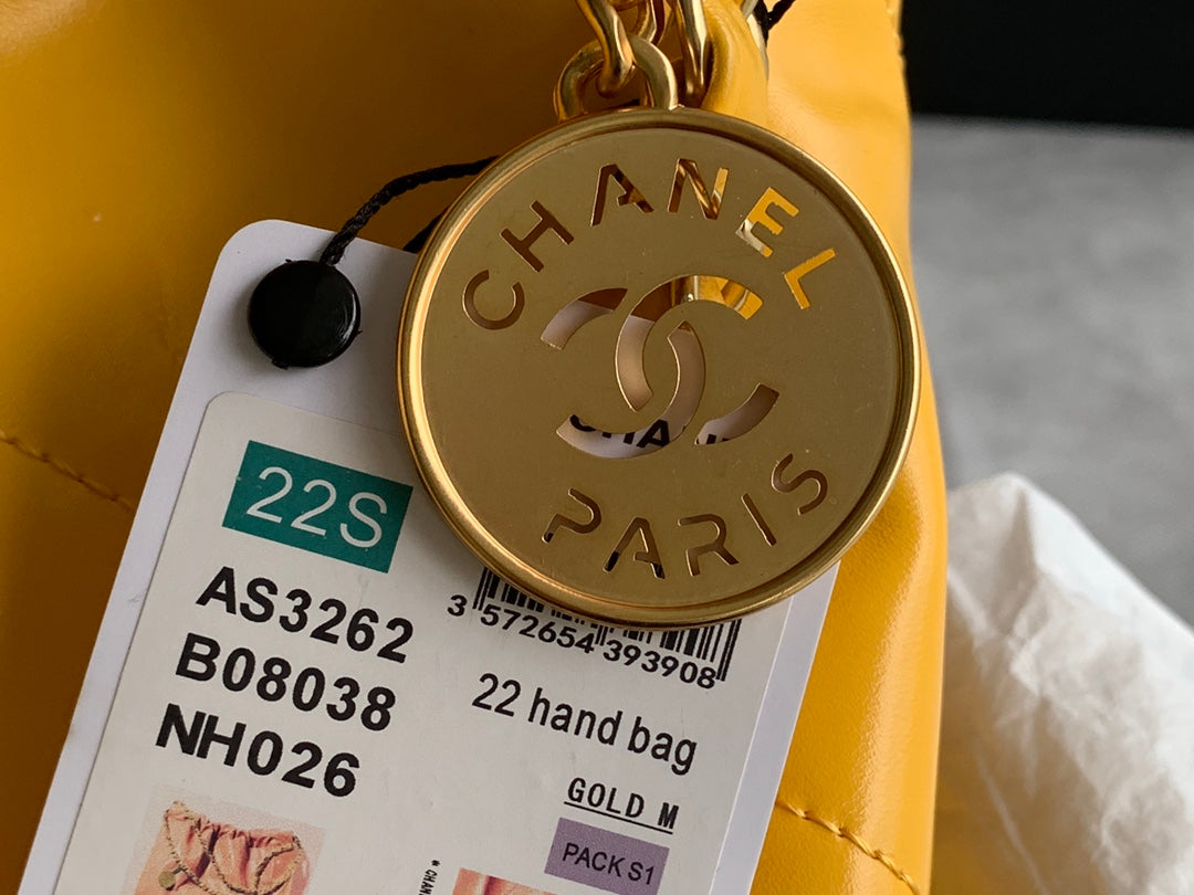Chanel 22 Medium Handbag