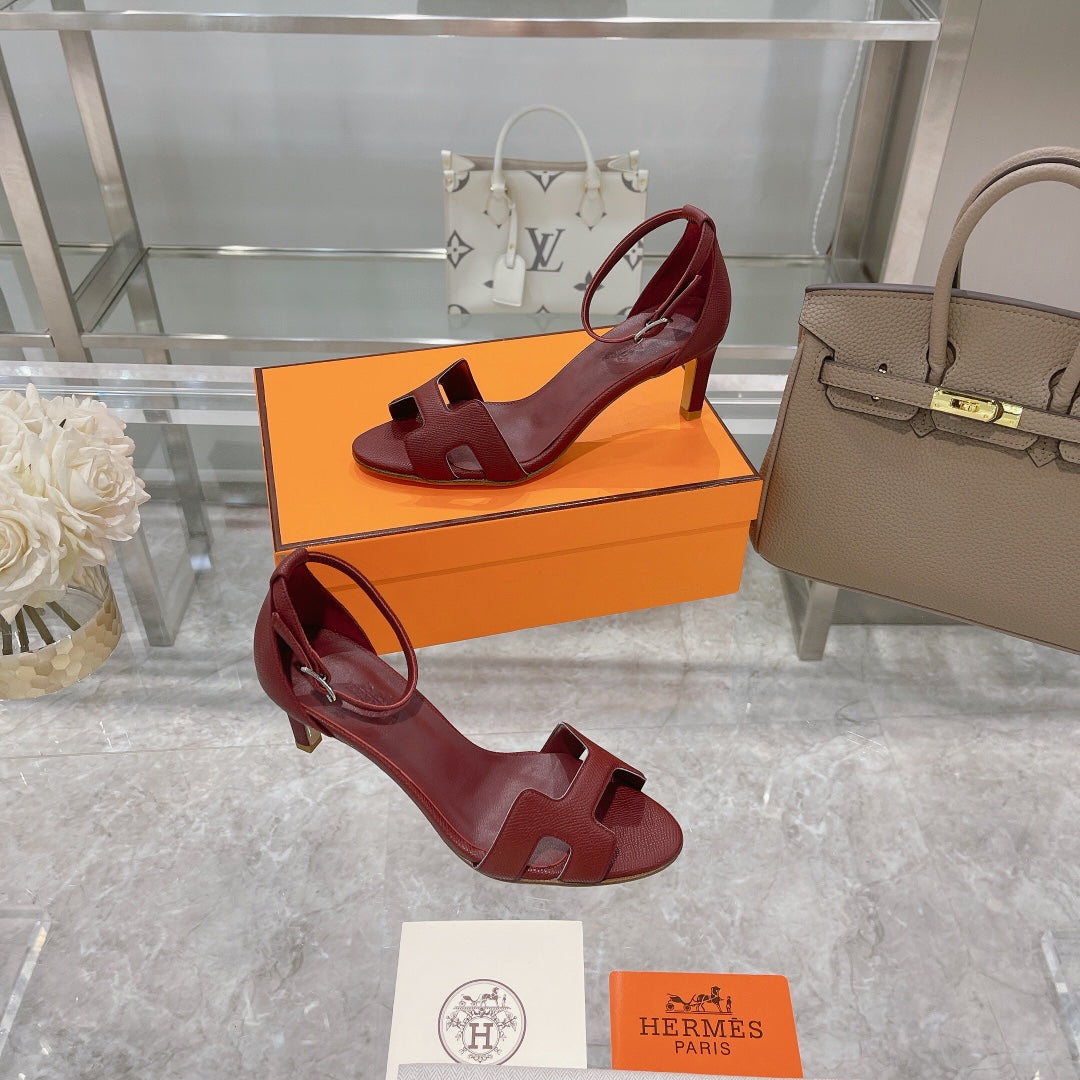 Hermes premiere 70 Heels