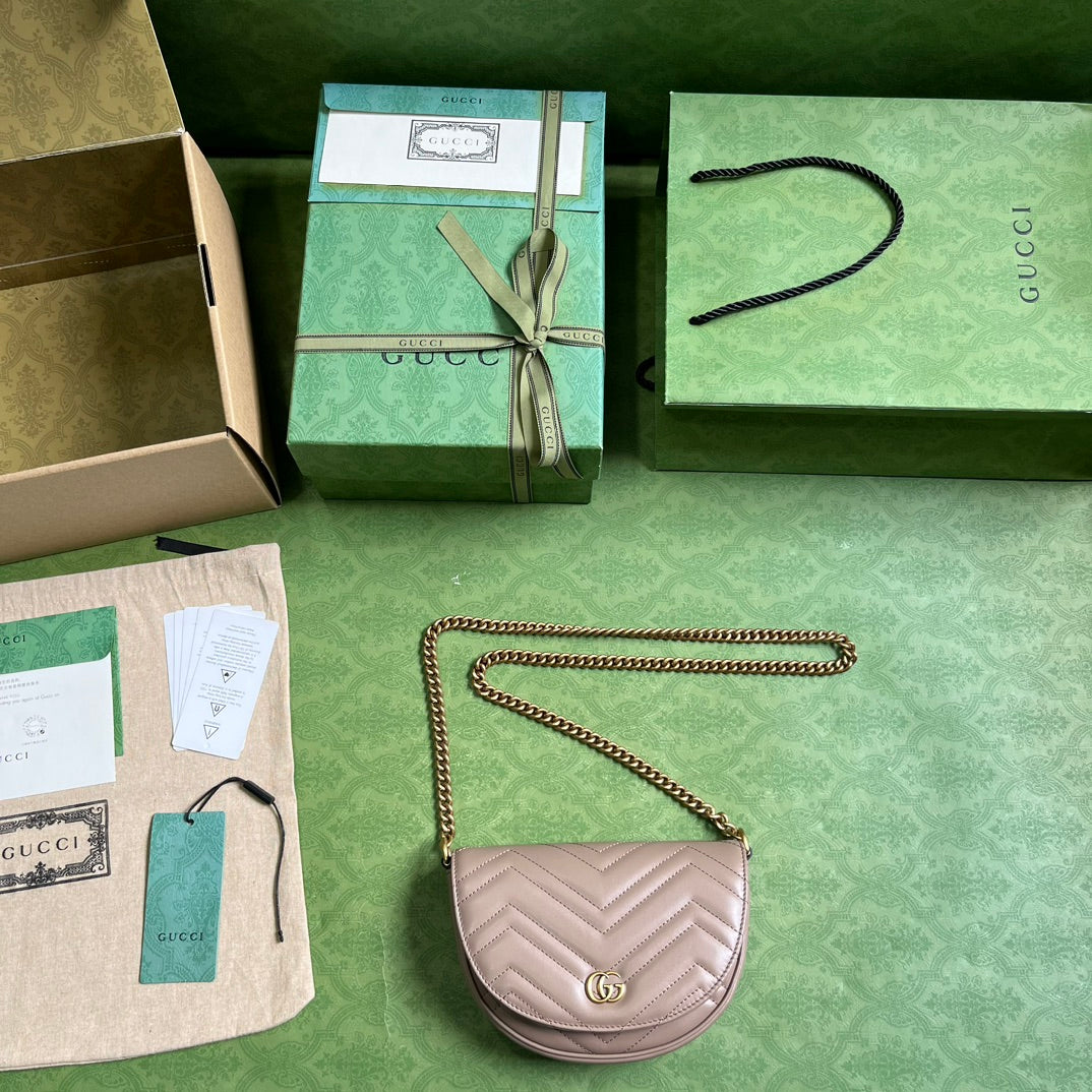 Gucci Marmont Matelasse Chain Mini Bag