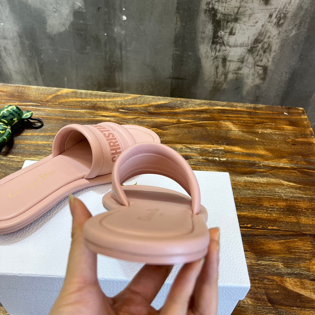Christian Dior Every D Slide