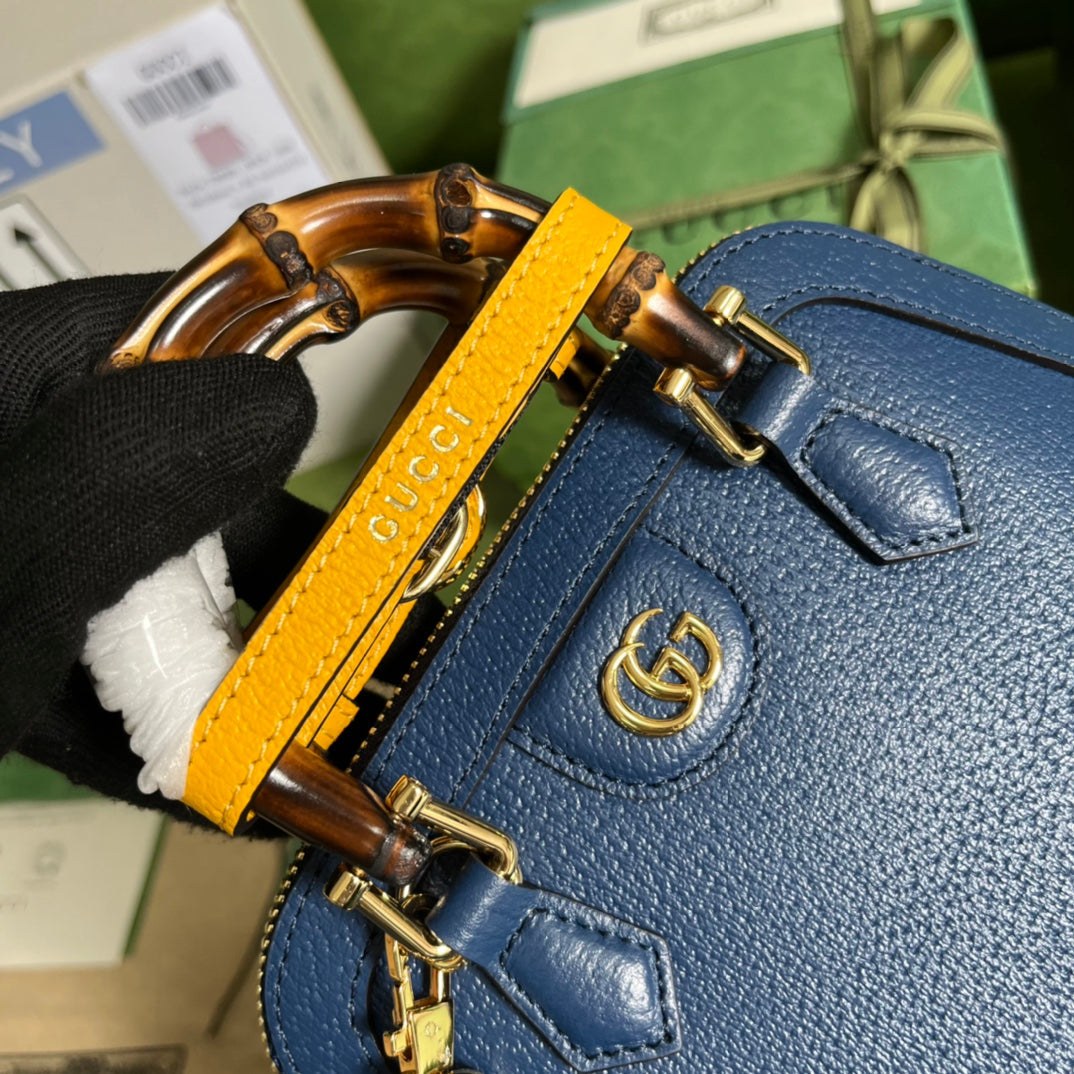 Gucci  Diana Mini Tote Bag