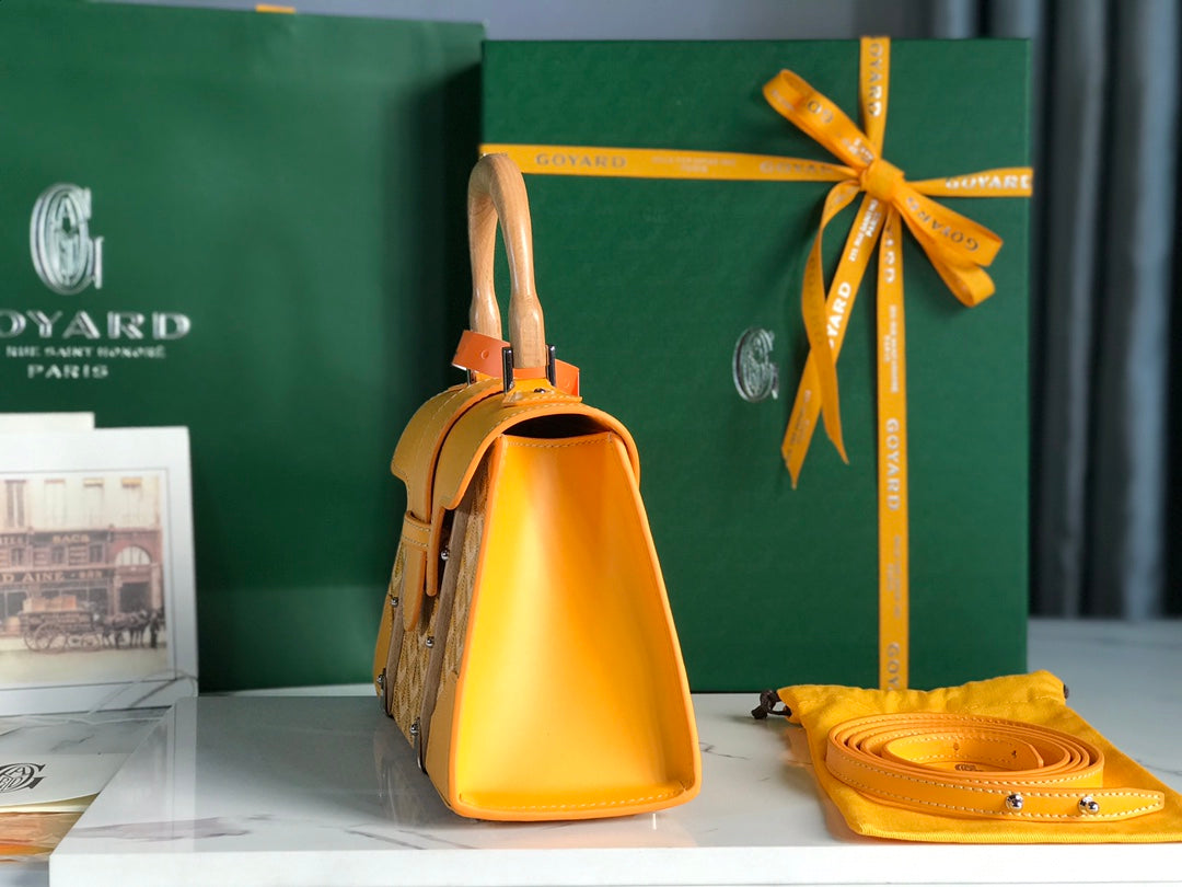 Goyard Mini Structure Saigon Bag