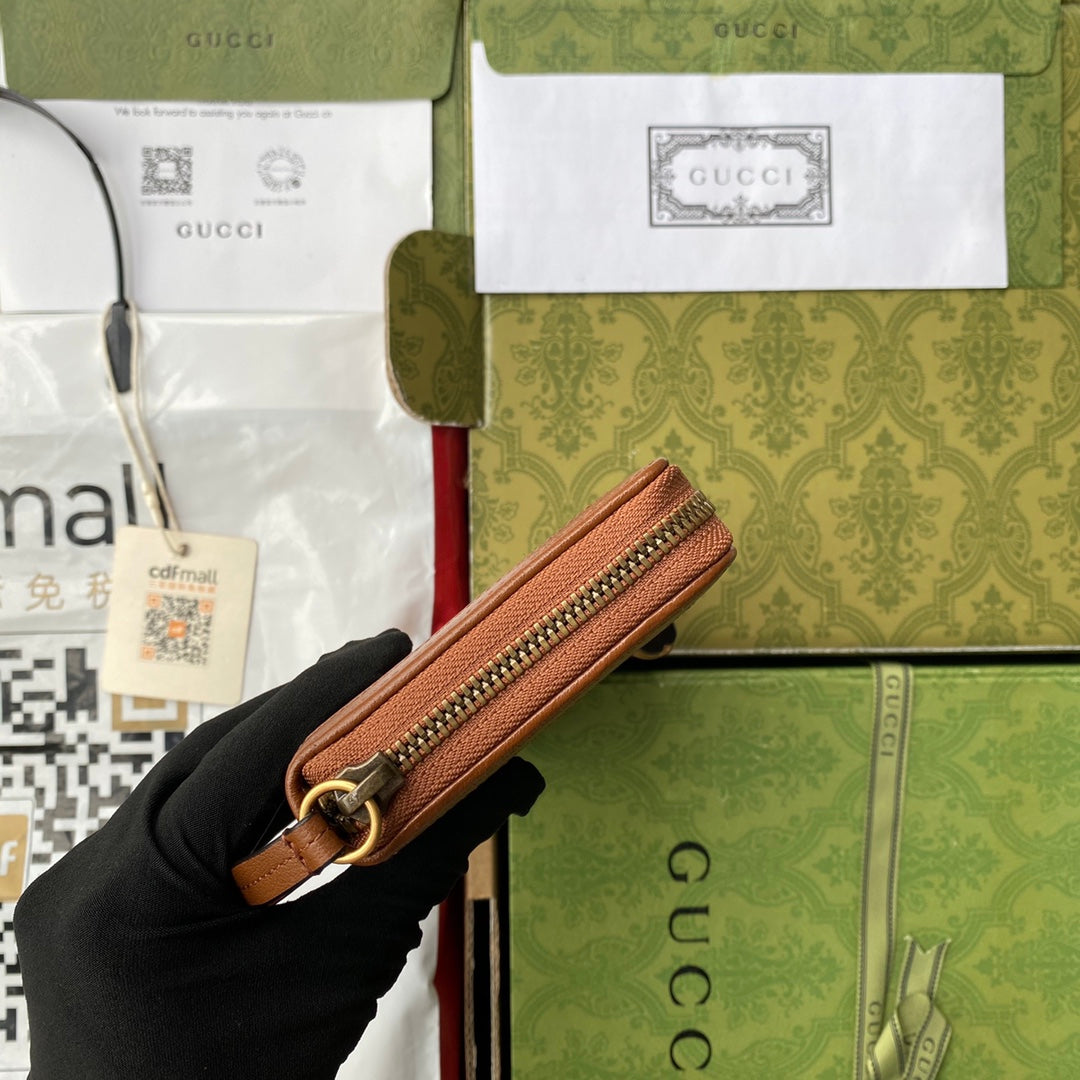 Gucci Diana Continental Wallet