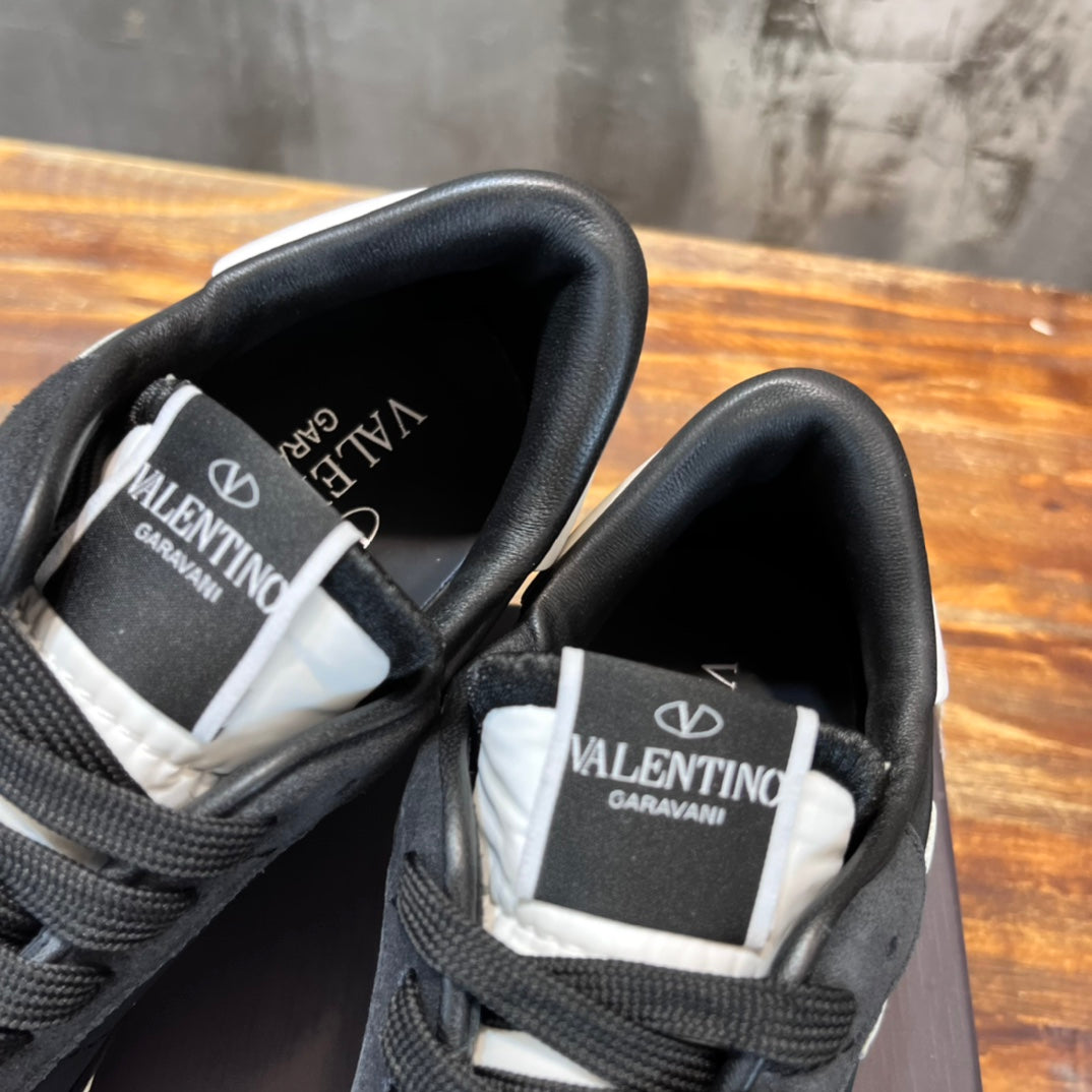 Valentino Netrunner Sneakers