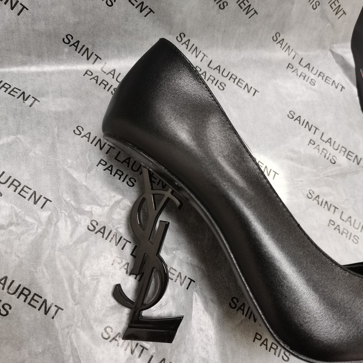 YSL Opyum Pumps