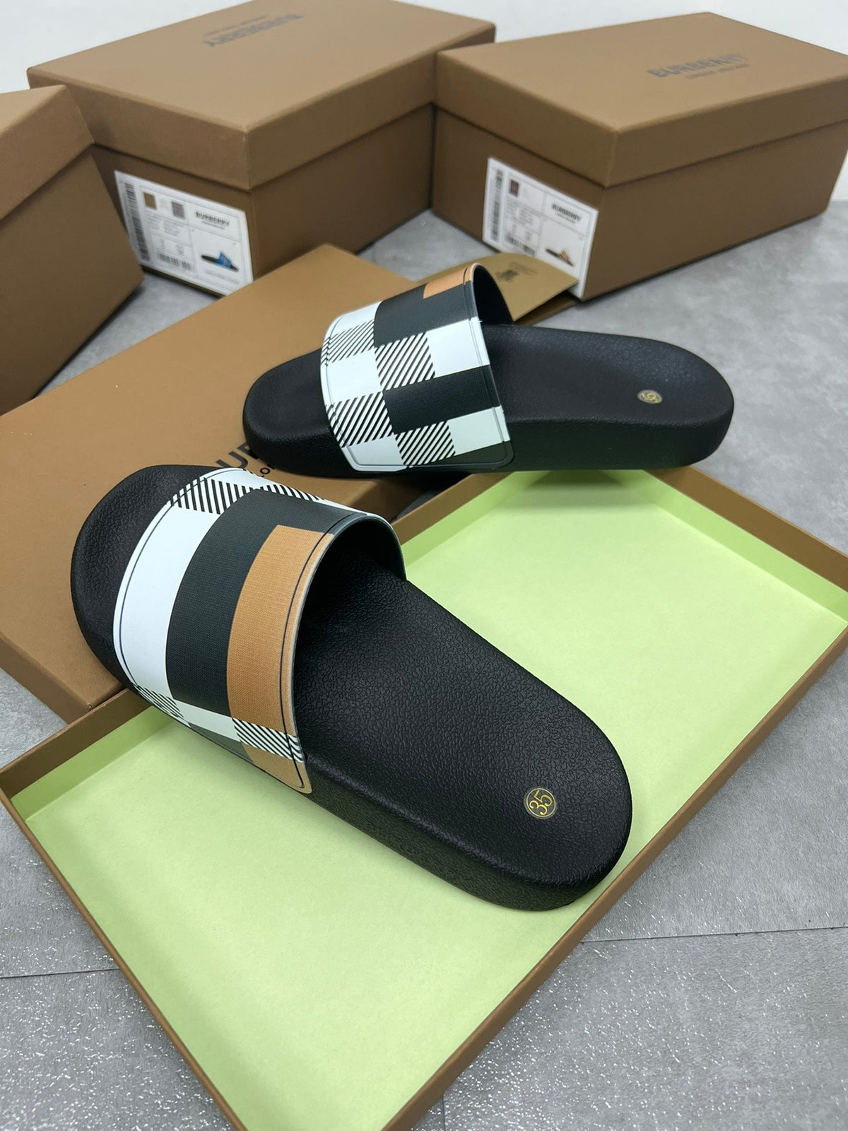 Burberry Men Slides
