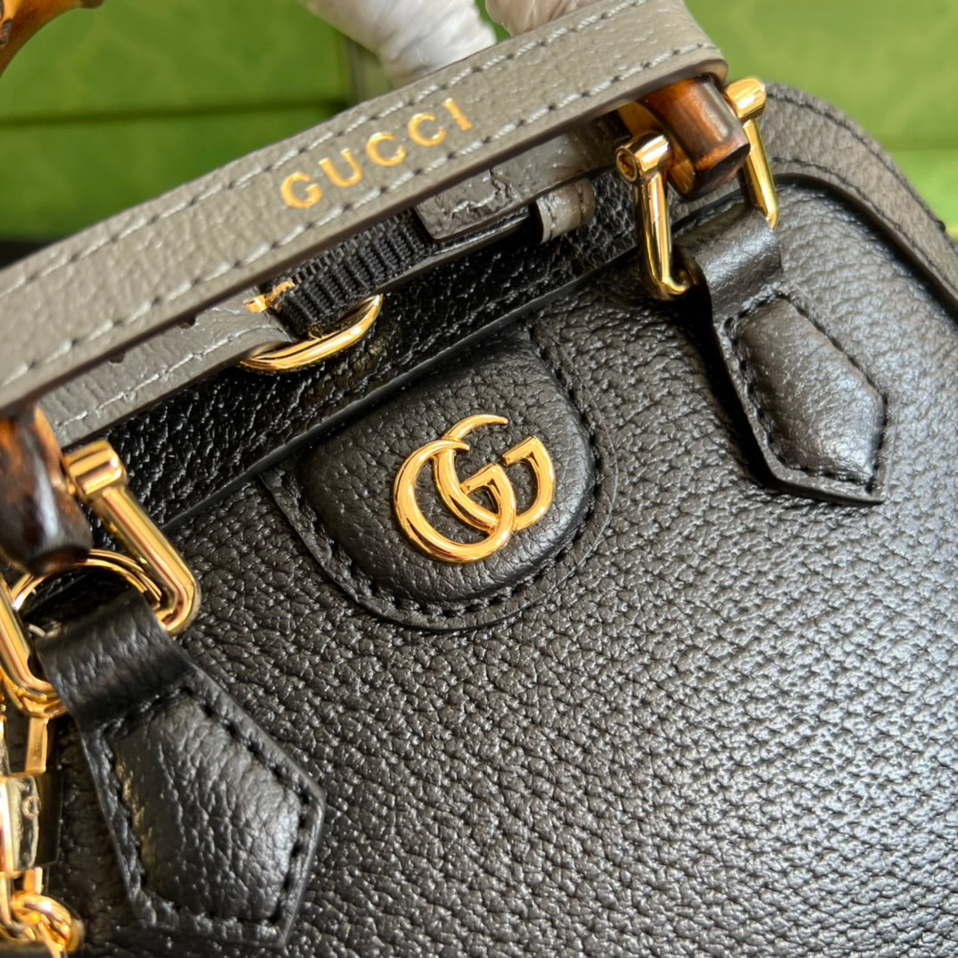 Gucci  Diana Mini Tote Bag