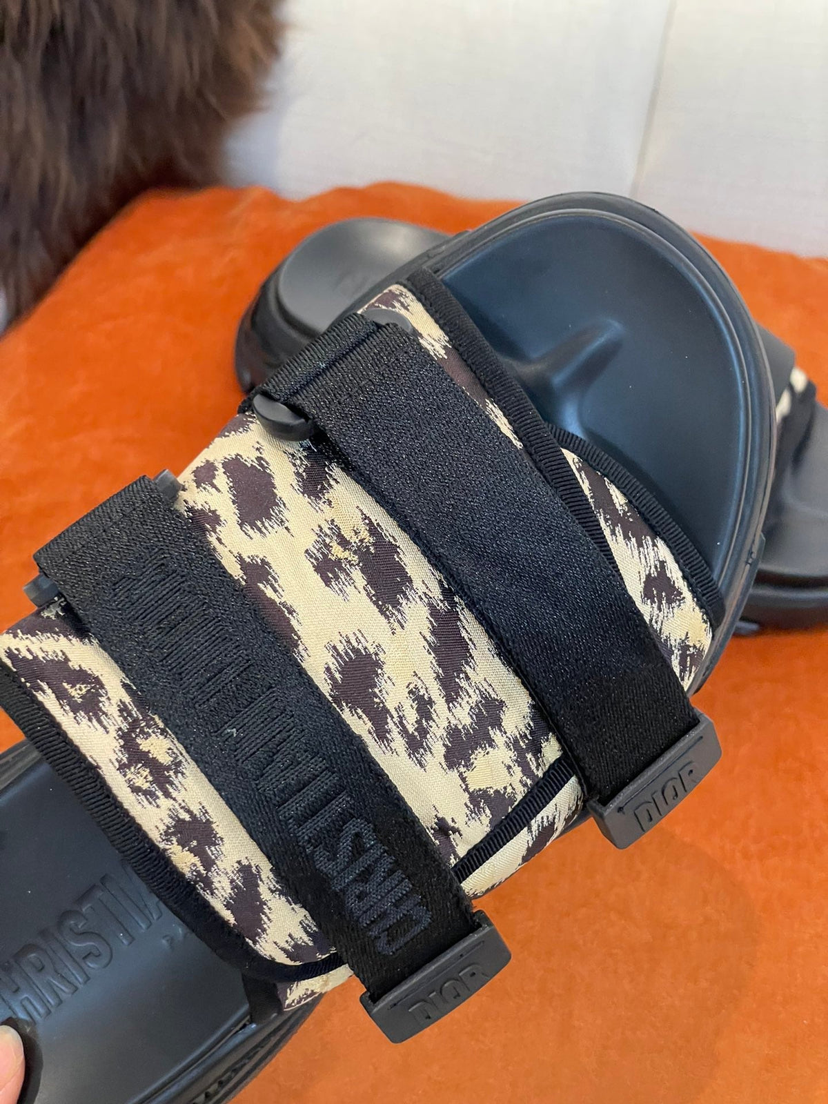 Christian Dior D Wander Slides