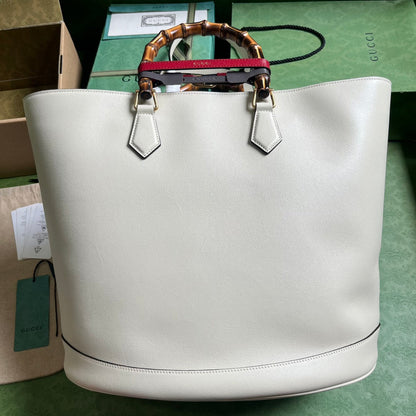 Gucci Diana Medium Tote Bag