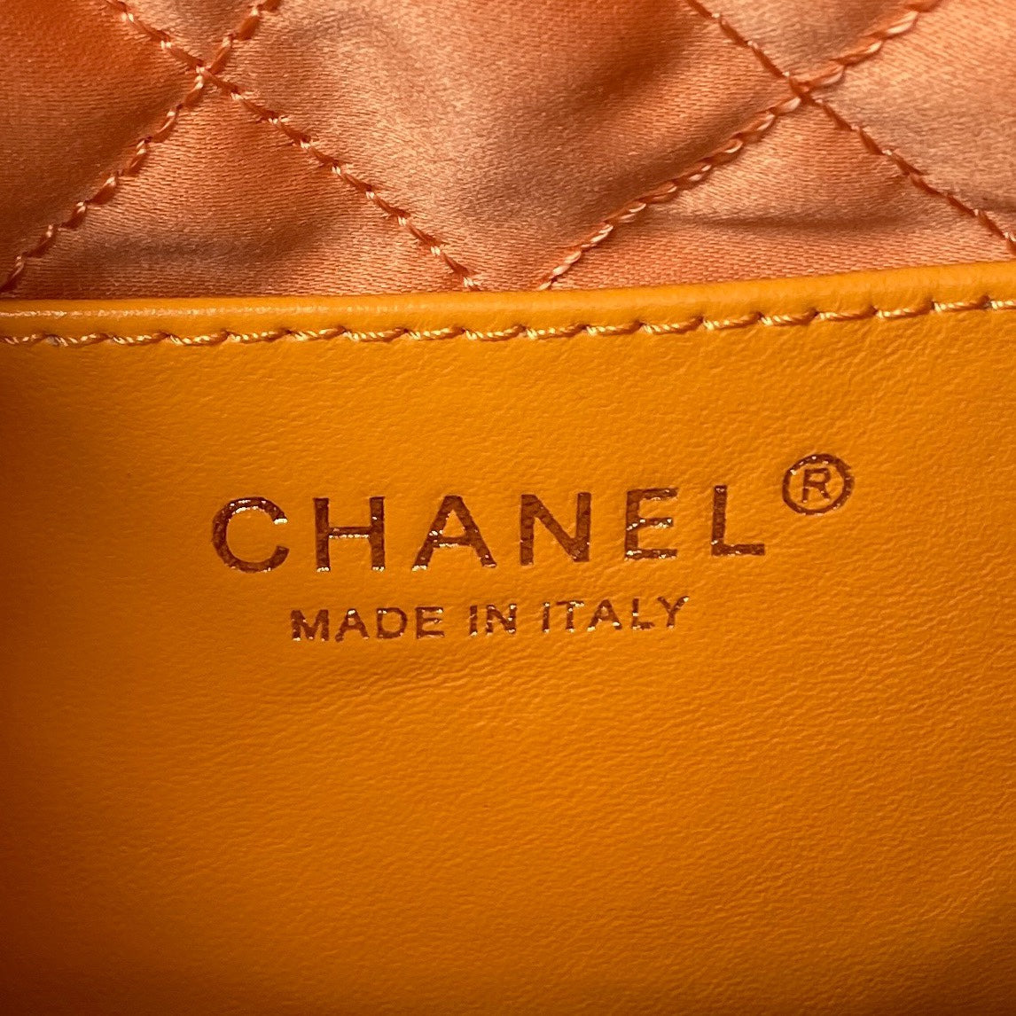 Chanel 22 Mini HandBag