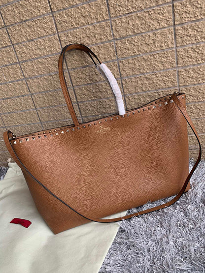 Valentino Garavani Rockstud Calfskin Grainy Tote Bag