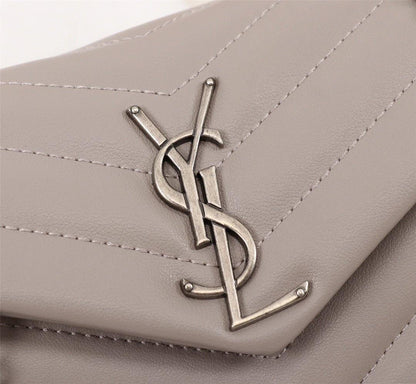 YSL Loulou Medium In MATELASSÉ “Y” Leather