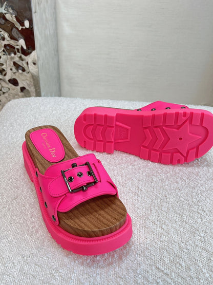 Christian Dior Diorquake Strap Slide