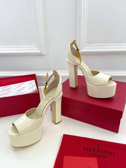 VALENTINO GARAVANI TAN-GO PLATFORM PATENT LEATHER SANDAL 155MM