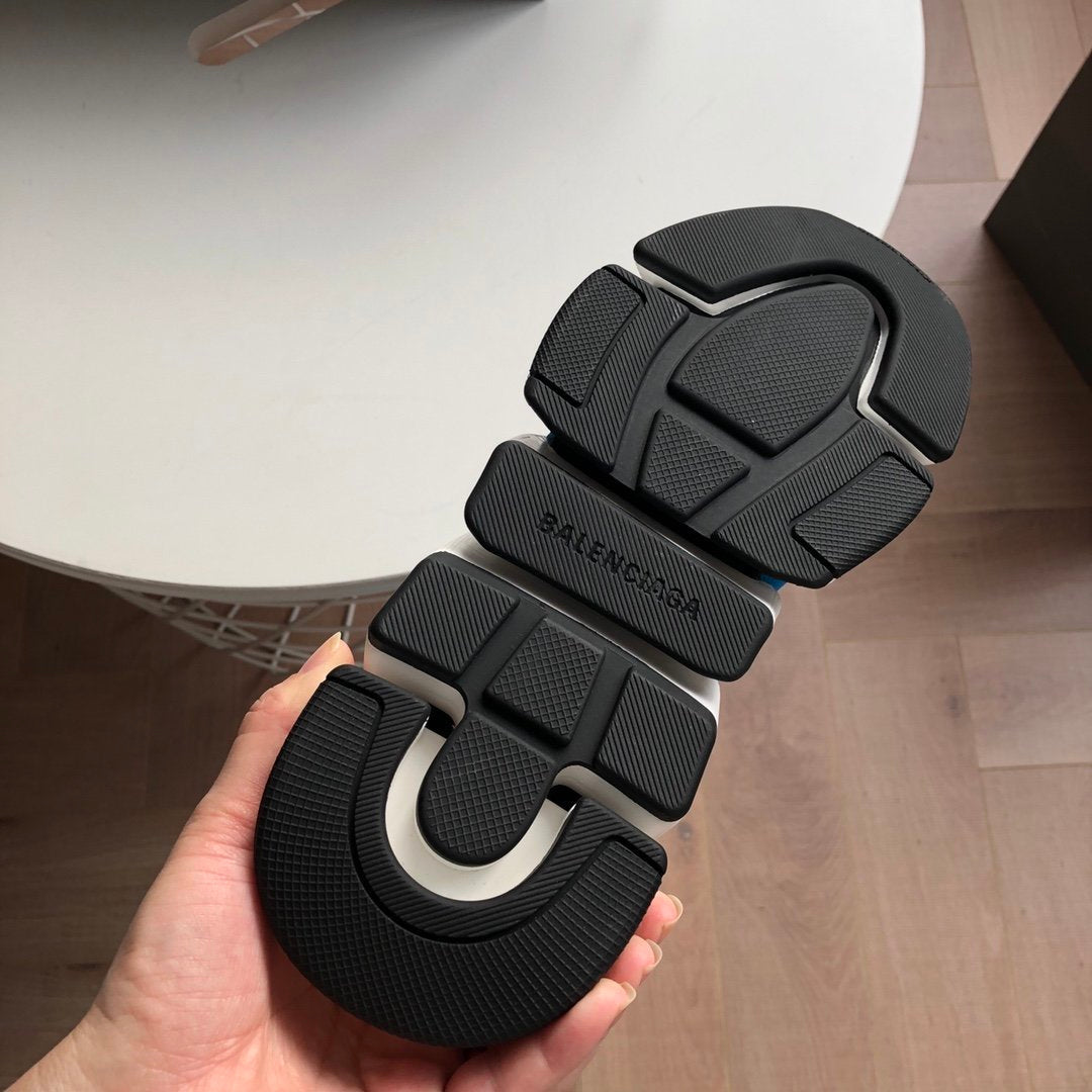 Balenciaga 2.0  Speed Sneakers